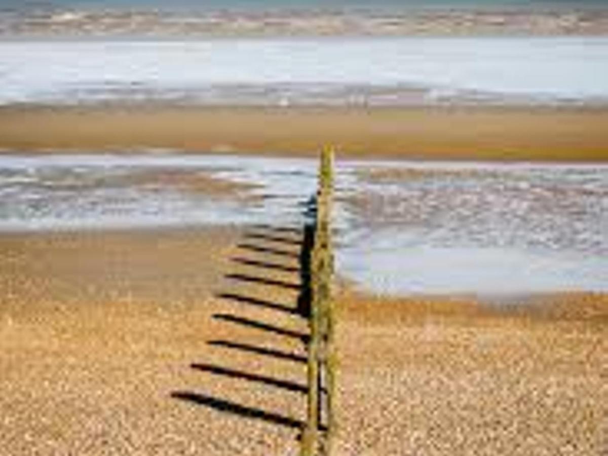 Pass The Keys Fabulous Beach Front Holiday Location Lydd Eksteriør bilde